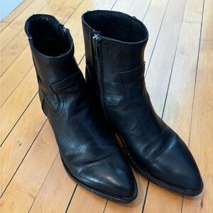 Frye Women’s Billy Inside Zip Booties